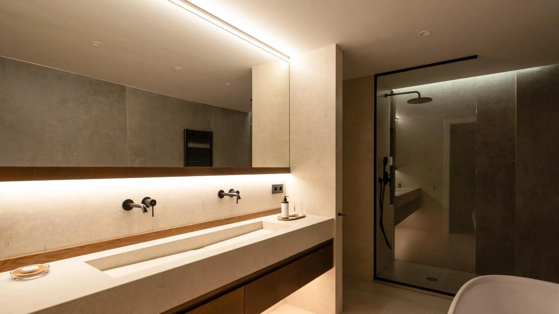 Carrera De La Virgen Boutique Apartments غرناطة