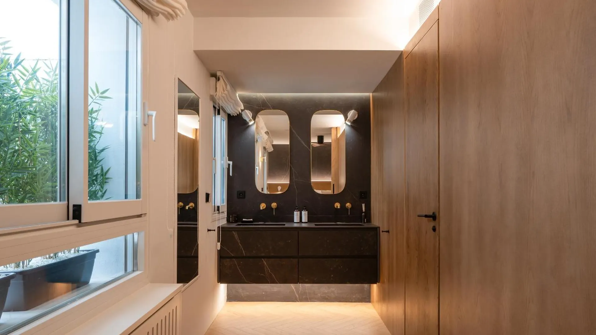Carrera De La Virgen Boutique Apartments غرناطة
