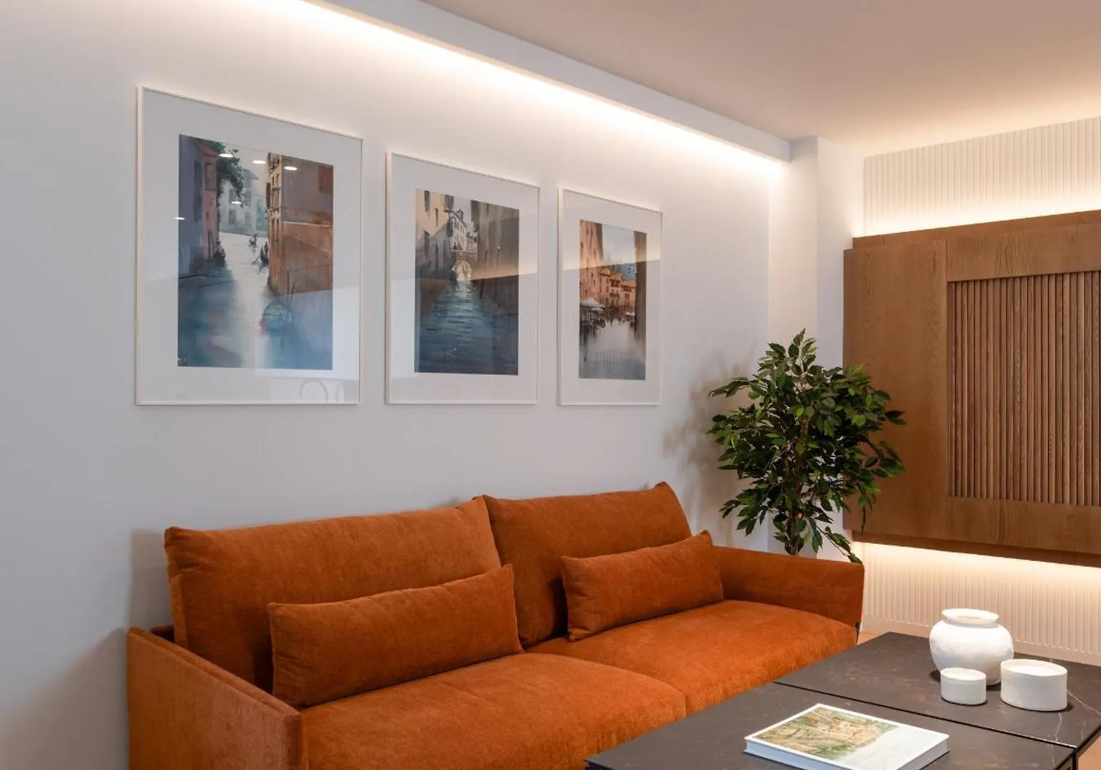 Carrera De La Virgen Boutique Apartments غرناطة