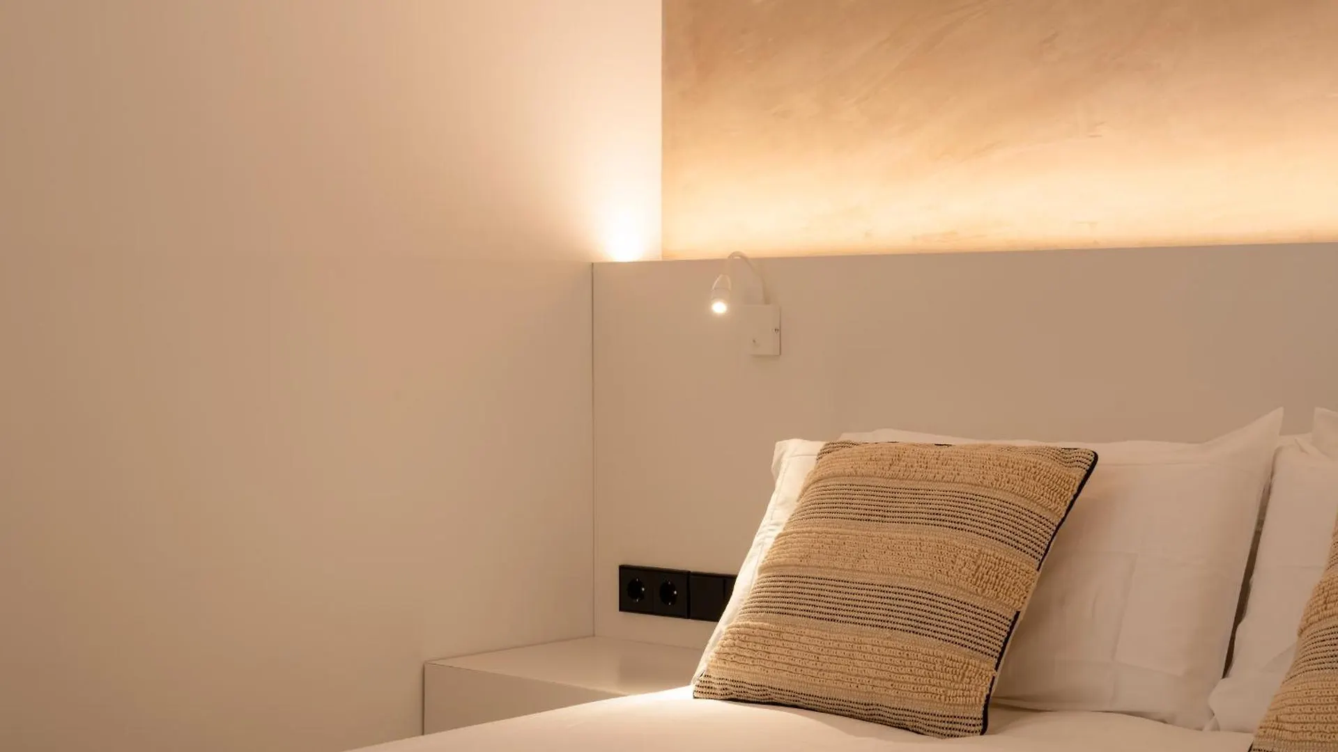 Carrera De La Virgen Boutique Apartments غرناطة