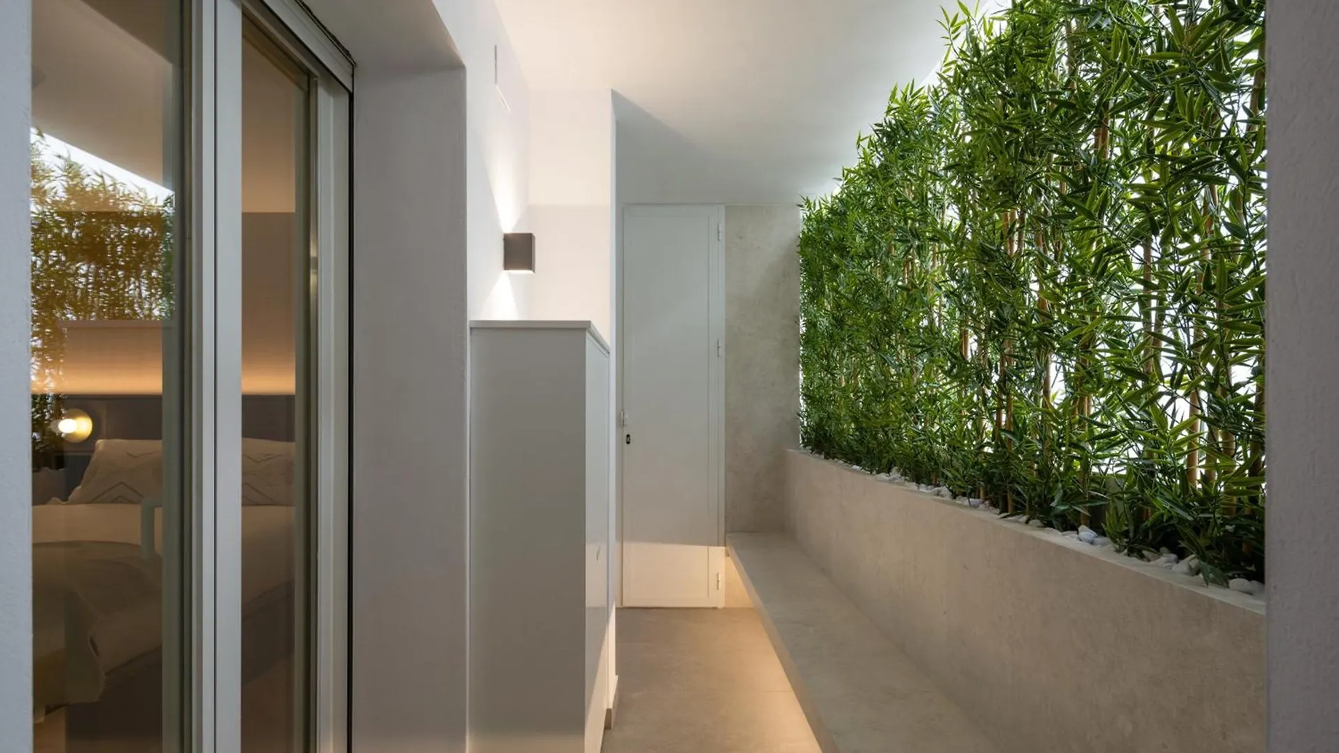 Carrera De La Virgen Boutique Apartments グラナダ スペイン