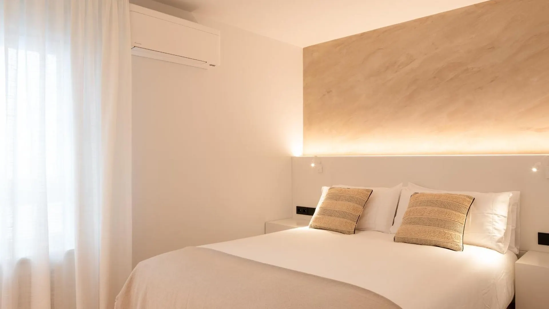 Carrera De La Virgen Boutique Apartments グラナダ